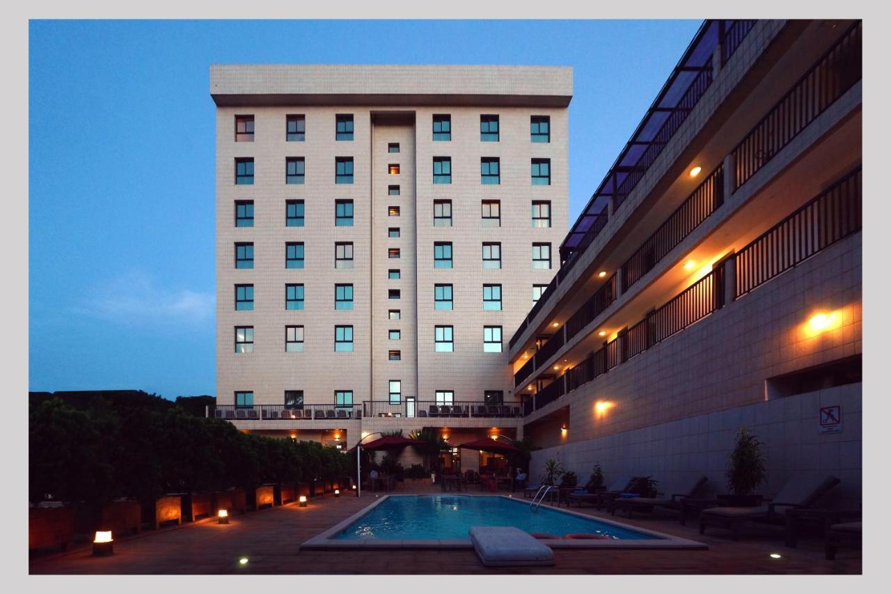Star Land Hotel Bonapriso Duala Zewnętrze zdjęcie
